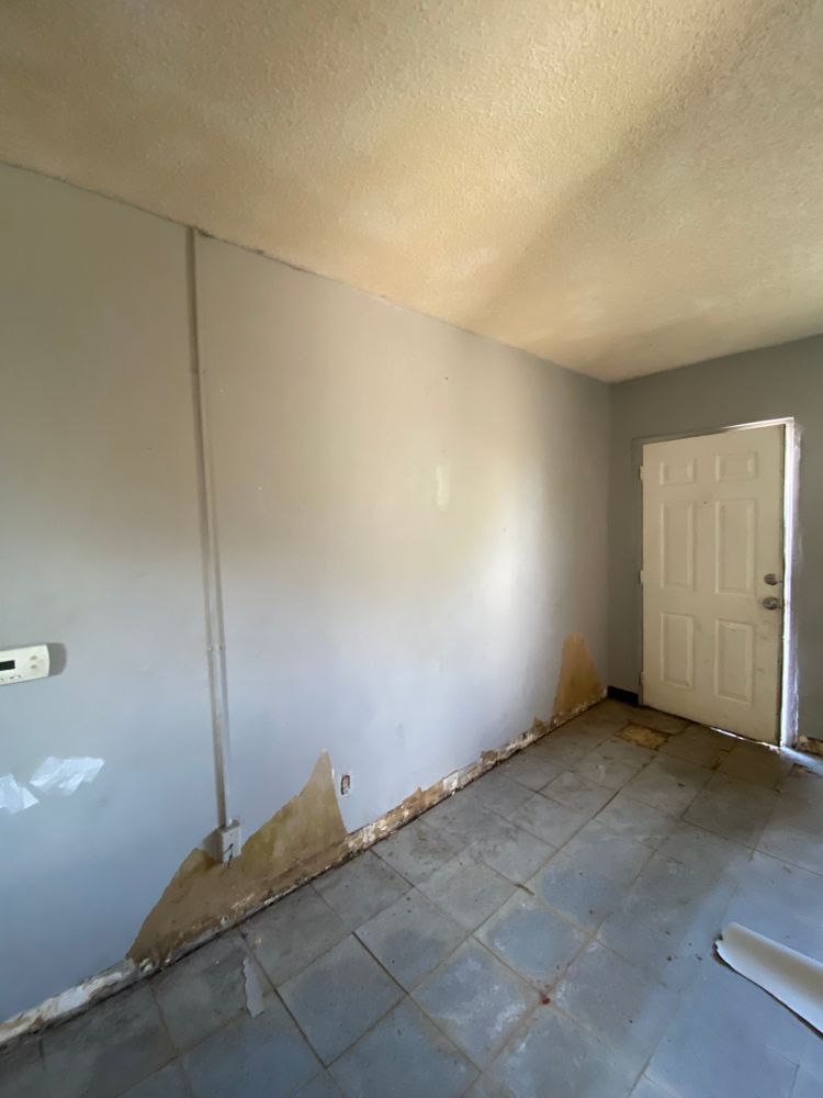 Interior Painting for Make It Happen Pressure Washing LLC in Lamar, SC