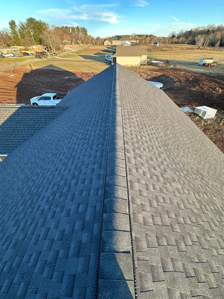 All Photos for Paul’s Roofing and Exteriors in Sparta, TN