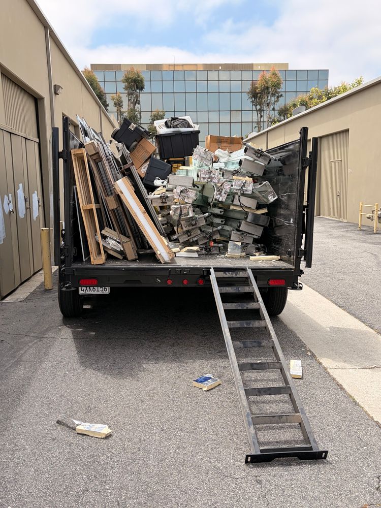 All Photos for JJs Relocation Services in Orange County, CA