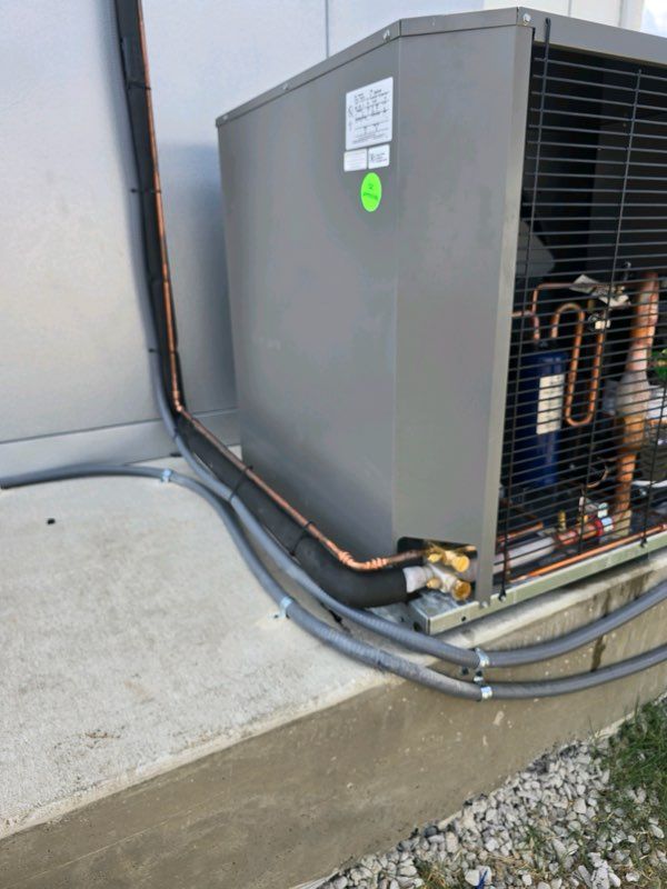 Our expert technicians provide reliable refrigerator and freezer repair, ensuring your appliances run efficiently. We quickly diagnose issues and offer effective solutions to keep your food safe and preserve appliance longevity. for Service Tech in Decherd, TN