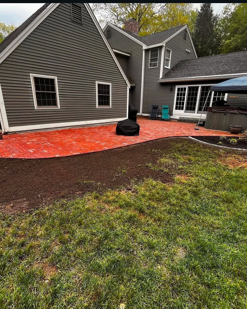Landscaping for Granite State Walls and Walkways LLC in Concord, NH