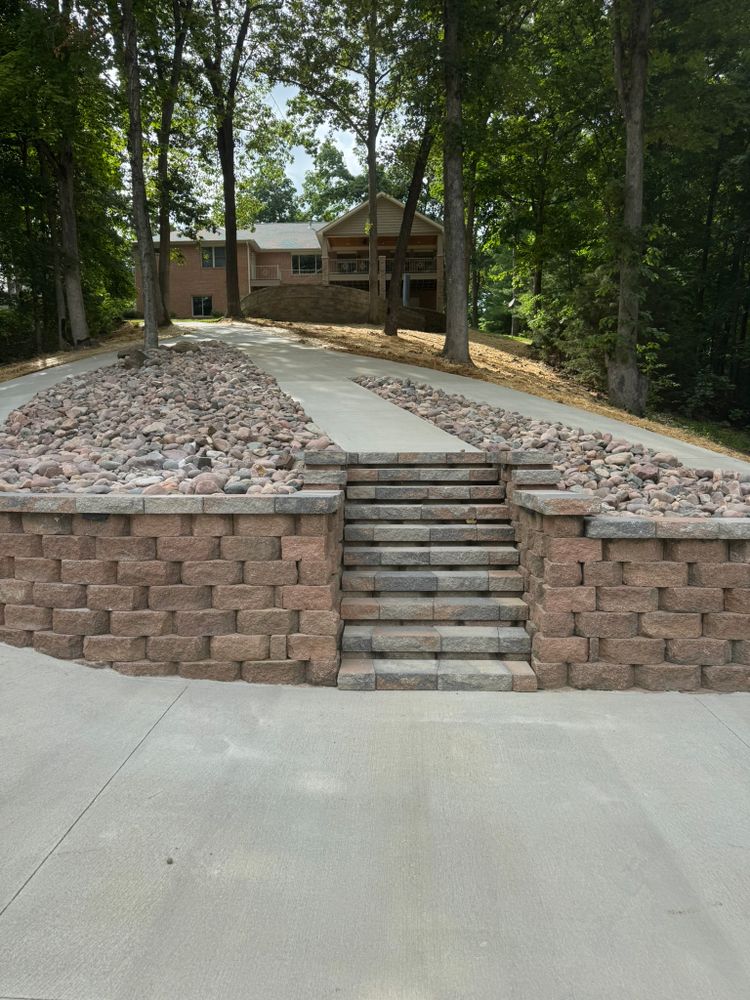 All Photos for Mayfield Landscaping in Staunton, IL