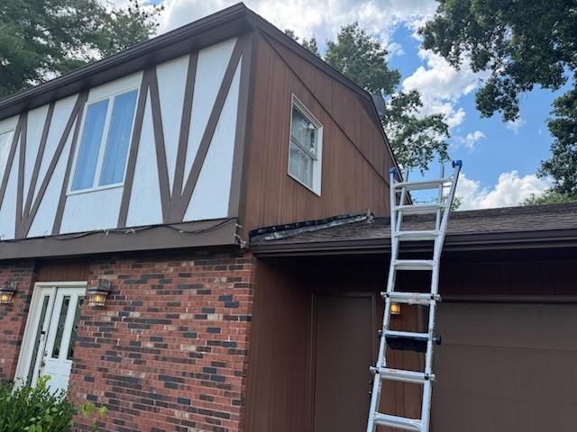 Carbondale Roof Leak repair and Drywall installation for Dead Tree General Contracting in Carbondale, Illinois