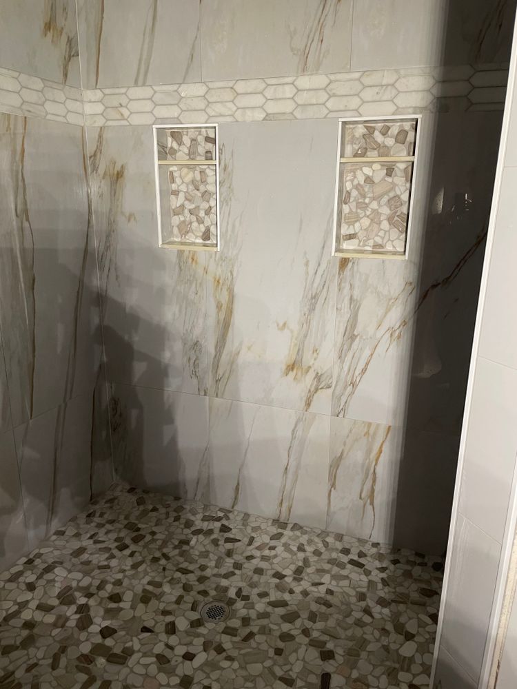 Shower Renovations for Strictly Custom Tile Inc. in Middleburg, FL