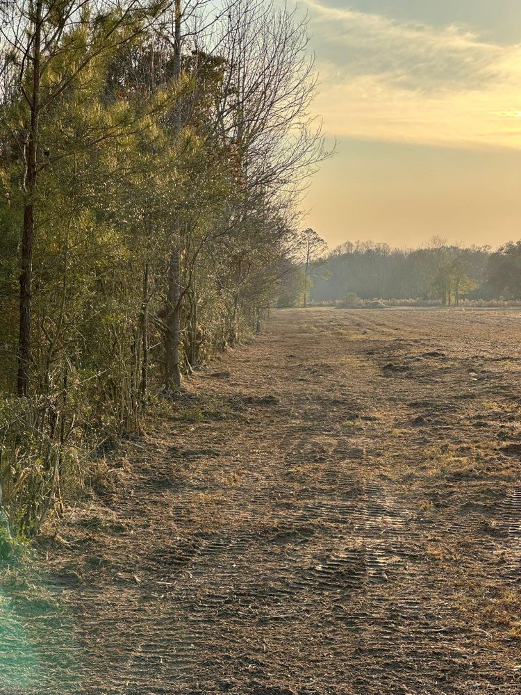 All Photos for White’s Land Maintenance in Milton,, FL