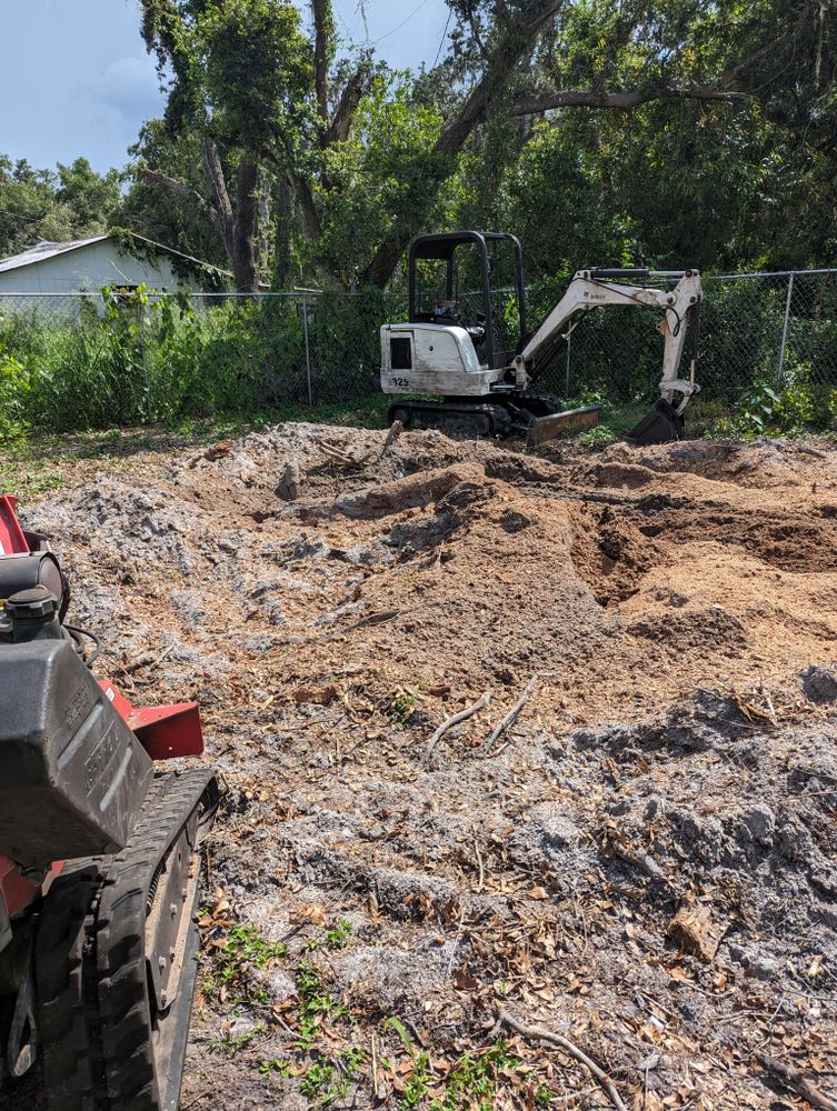 All Photos for Regal Tree Service and Stump Grinding in Wauchula, FL