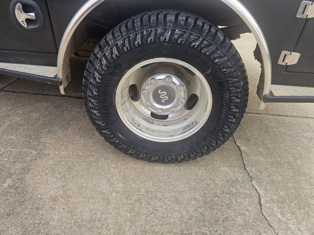 Ensure your vehicle's optimal performance and safety with our precise wheel alignment service. Improve tire lifespan, enhance fuel efficiency, and enjoy smoother driving by realigning your wheels to the manufacturer's specifications. for Main Street Tire Henryetta in Henryetta, OK