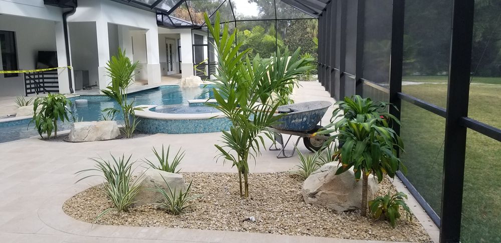 Landscaping for Tezna Landscaping, Trees & Pavers in Valrico, FL