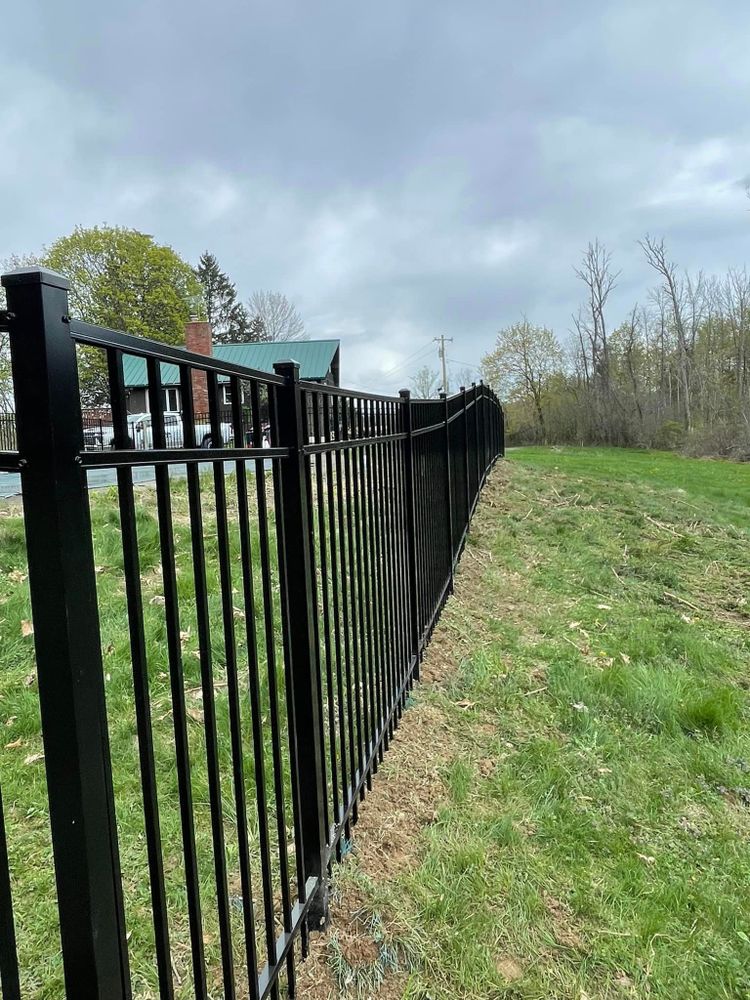 All Photos for Oakwood Fencing  in Hudson, NY 