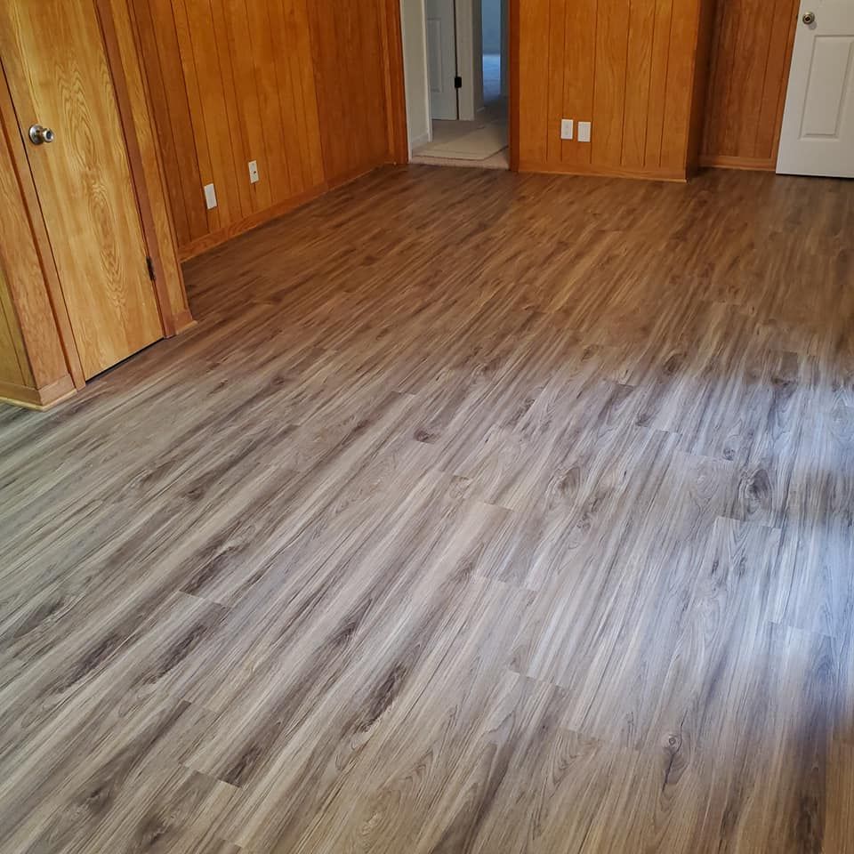 Revamp your home with our premium vinyl flooring services, offering durable and stylish options to elevate your space. Trust us to provide high-quality installation for a lasting impact in your home. for D&J Custom Floors in Nederland, TX