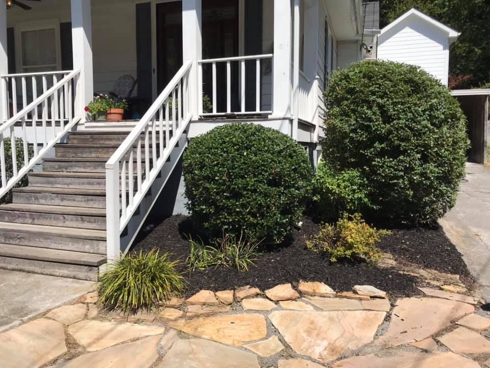 Landscaping for Mtn. View Lawn & Landscapes in Chattanooga, TN