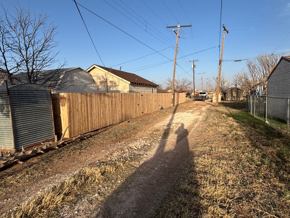 All Photos for Straight Edge Siding, Fencing & Decks in Pampa, TX