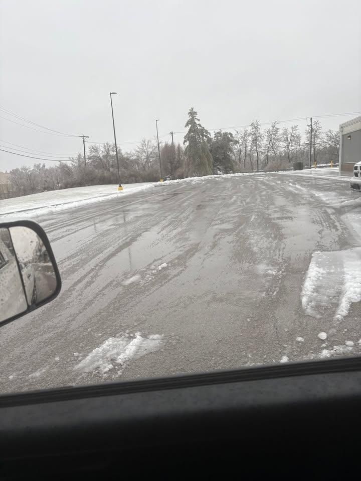 All Photos for Dust Till Dawn Lawn in London, Kentucky