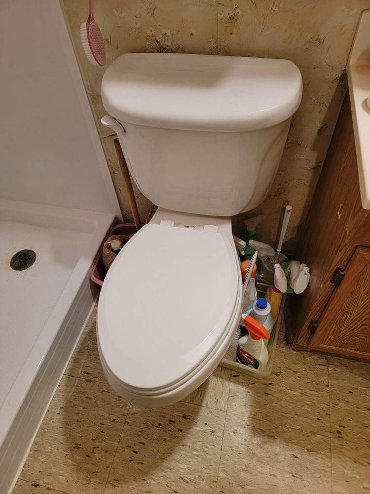 Our expert toilet repairs and installation service ensures efficient, reliable solutions for leaks, clogs, or replacements. Trust our skilled plumbers to restore your bathroom's functionality quickly and professionally while prioritizing customer satisfaction. for Wycuff Drains in Columbus, OH