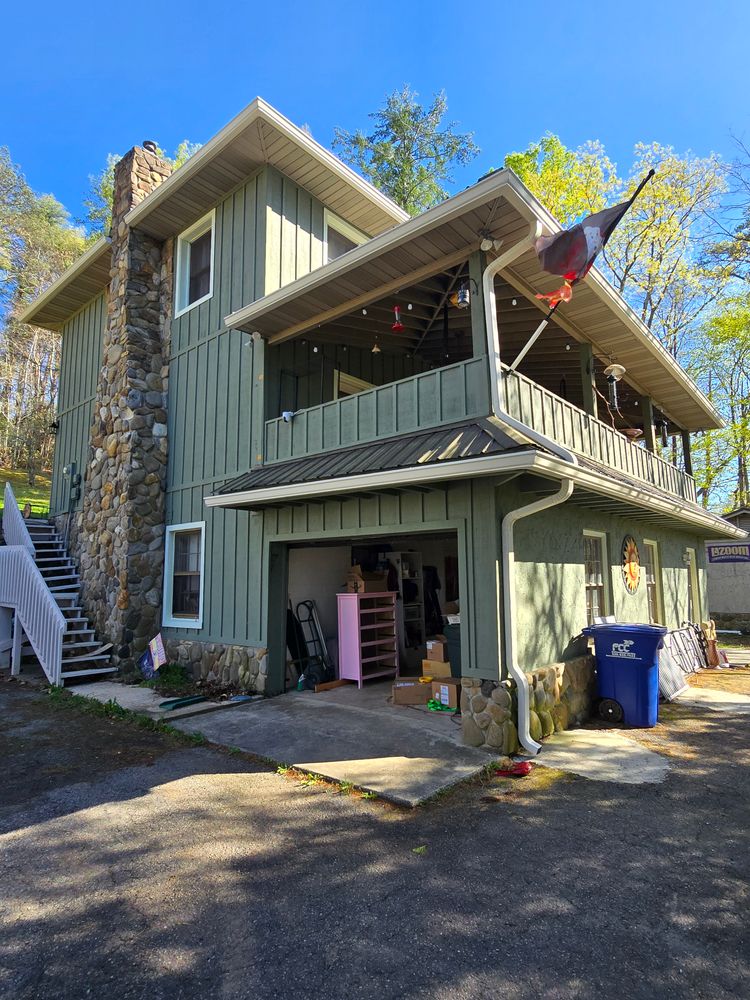 All Photos for Dotson Seamless Guttering LLC in Mars Hill, NC