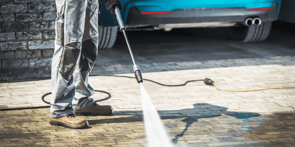 EXTERIOR HOUSE CLEANERS
Restore Your Curb Appeal, Without the Damage! for Apex Painting in Livonia, MI