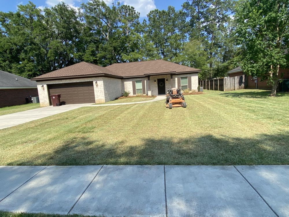 All Photos for All-Star Lawn Care & Soft Washing in Mobile, AL