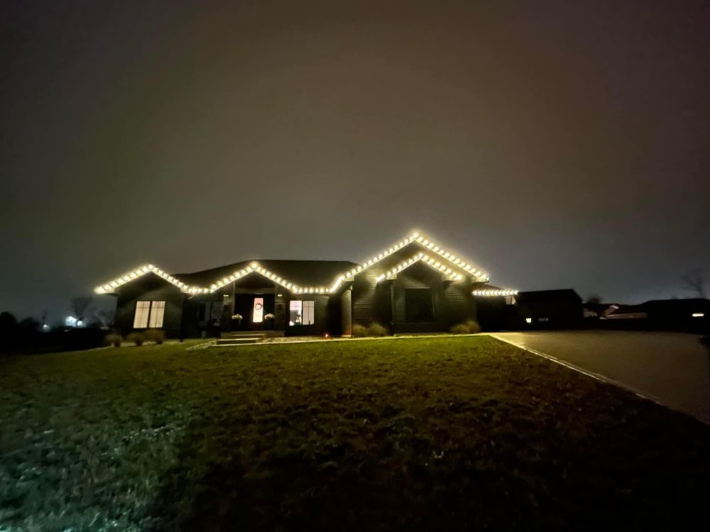 Christmas Decor  for X-treme Pro Wash in Huntsville, OH