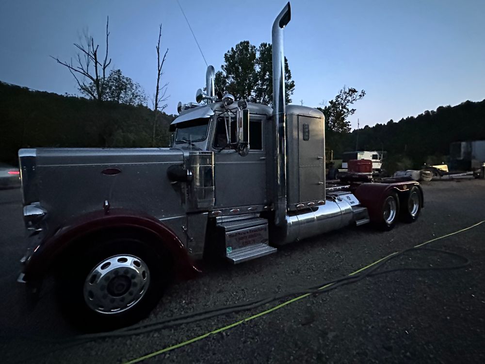 Fleet Washing for 5 Star Hot Wash Services in Ashland, KY