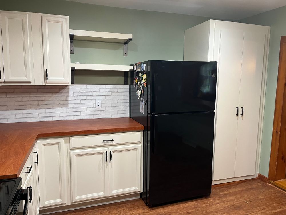 All Photos for Laura Mae Properties in Wolcott, CT