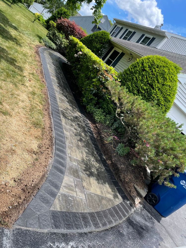 Hardscaping for Elyon Construction and Stoneworks LLC in Windsor, CT