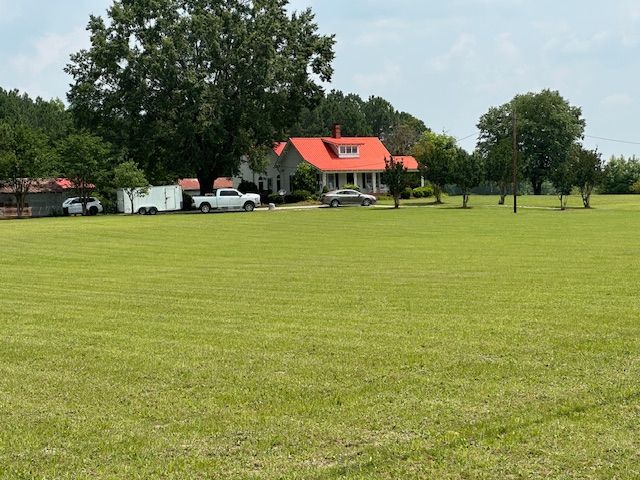 Lawn Care for Early Byrd Landscaping & Lawn Care  in Angier, NC