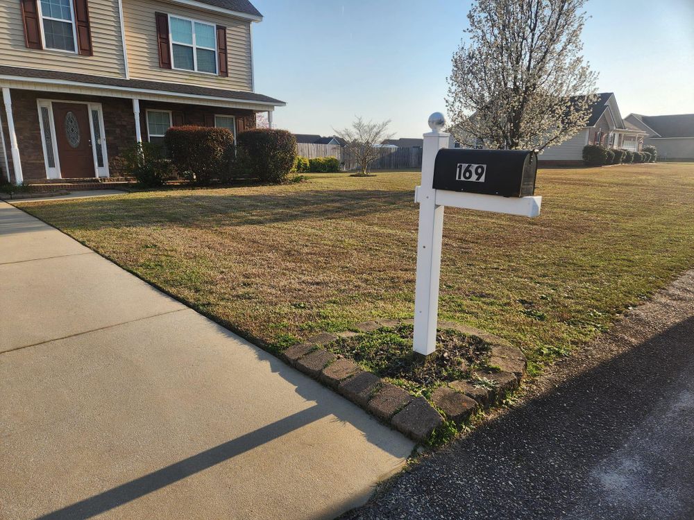 Driveway Grading for South Montanez Lawn Care in Fayetteville, NC