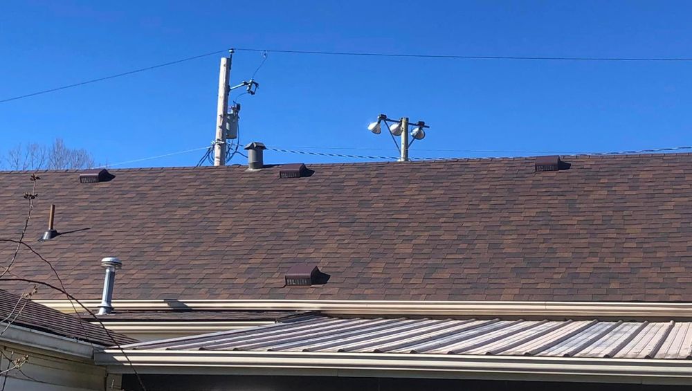 Roofing for Primetime Roofing & Contracting in Winchester, KY