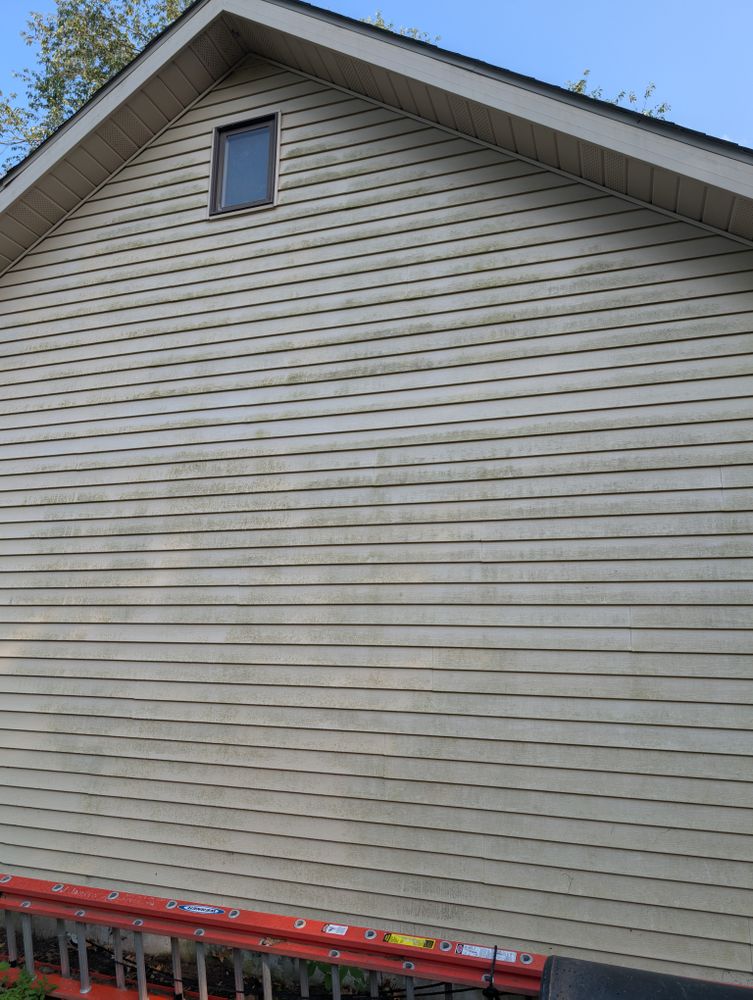 All Photos for Kingdom Power Washing & Window Cleaning in Flushing, MI