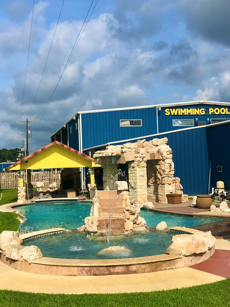 All Photos for Backyard Paradise Pools! in Splendora, TX