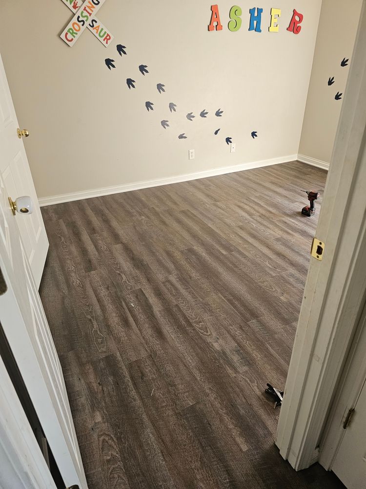 Flooring for E and C Handyman and Construction in Owensboro, KY