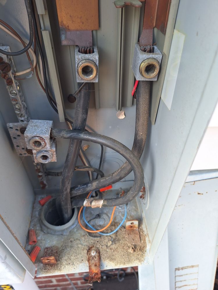 All Photos for Flash Gordon Electric LLC in Hope Mills, NC