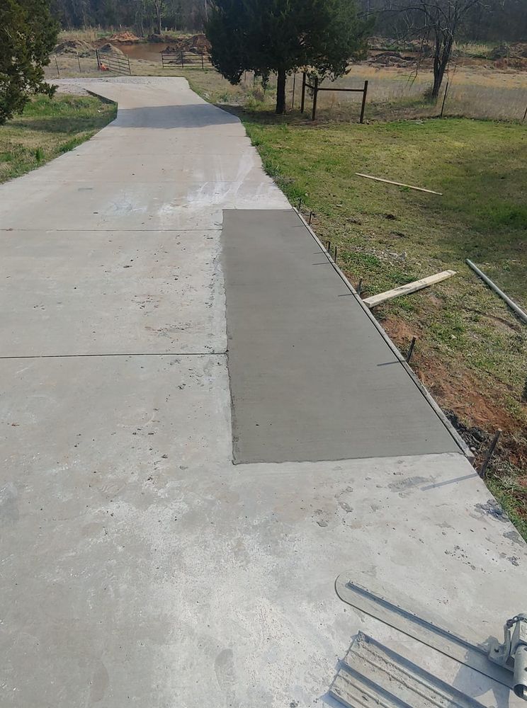   Concrete for Gb Concrete & Roofing in Spencer, OK