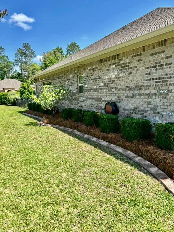 All Photos for Old Florida Lawncare in Baker, FL