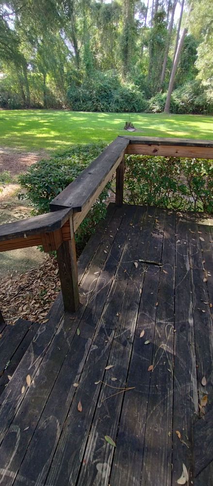 Deck & Patio Construction for JPH Builders Inc. in Milton, FL