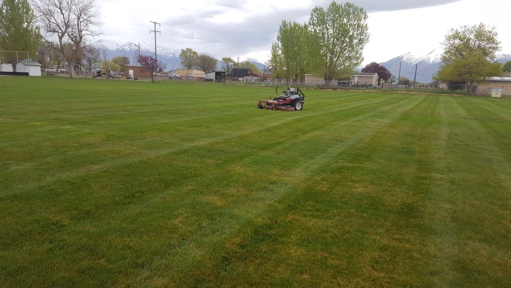 All Photos for Platinum Lawn Service in Santaquin, UT