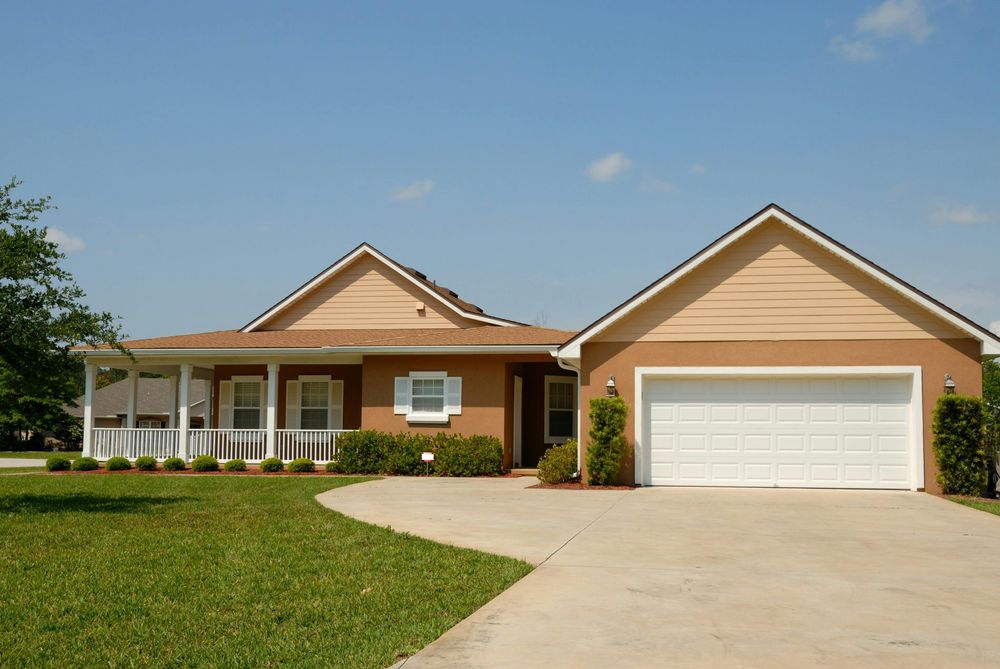 Our professional window cleaning service ensures sparkling, streak-free windows that enhance your home's appearance and allow more natural light to brighten up your living spaces. for Omen Exterior Cleaning LLC in Houston, TX