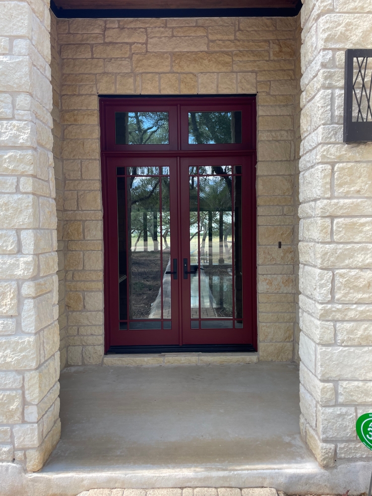 Residential Window Cleaning for Patriot Window Cleaning LLC in Canyon Lake, TX
