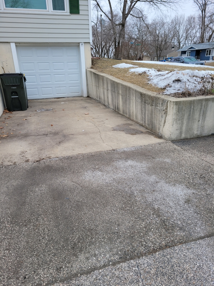 Before and After for Daybreaker Landscapes in McHenry County, Illinois