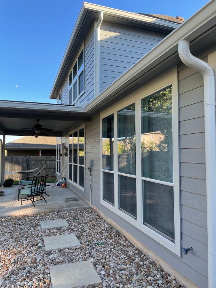 Residential Window Cleaning for Patriot Window Cleaning LLC in Canyon Lake, TX
