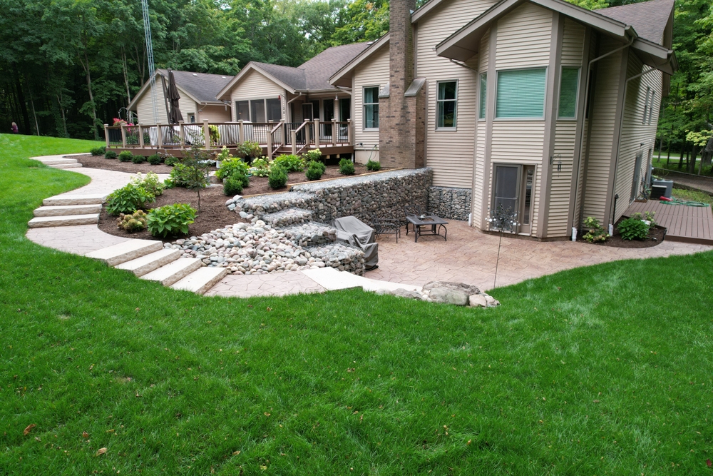 Before and After for Daybreaker Landscapes in McHenry County, Illinois