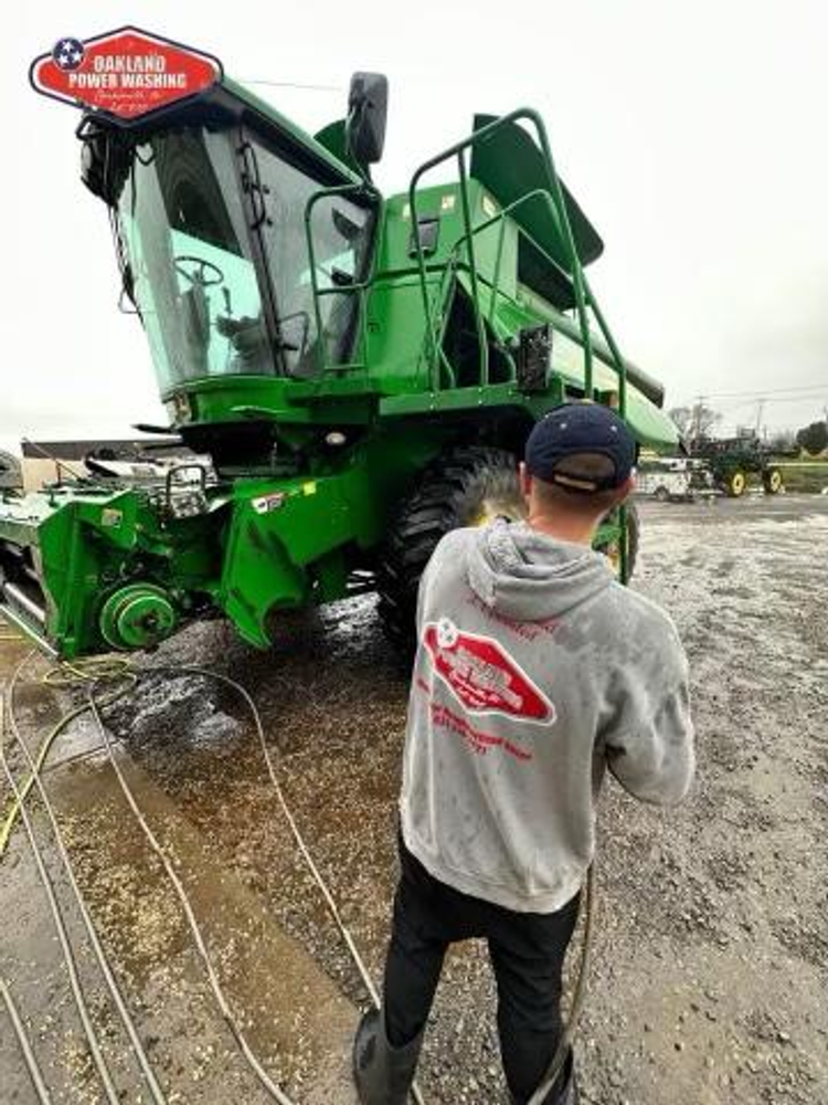 All Photos for Oakland Power Washing in Clarksville, TN
