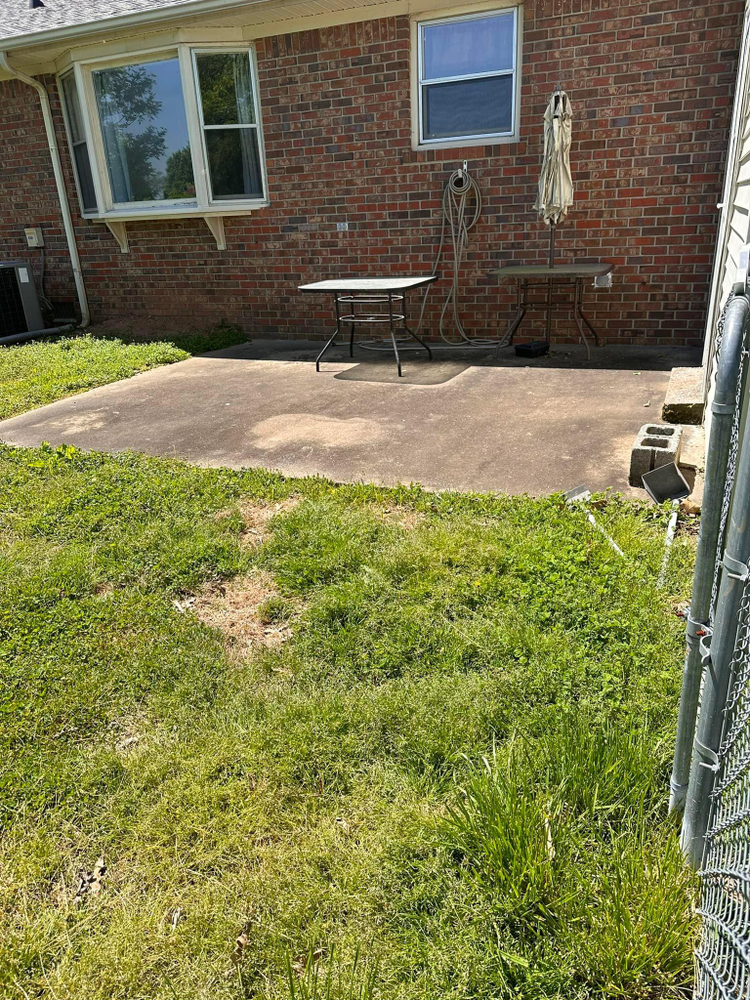 Fence Installation for Cardwell's Contracting in Bowling Green, KY