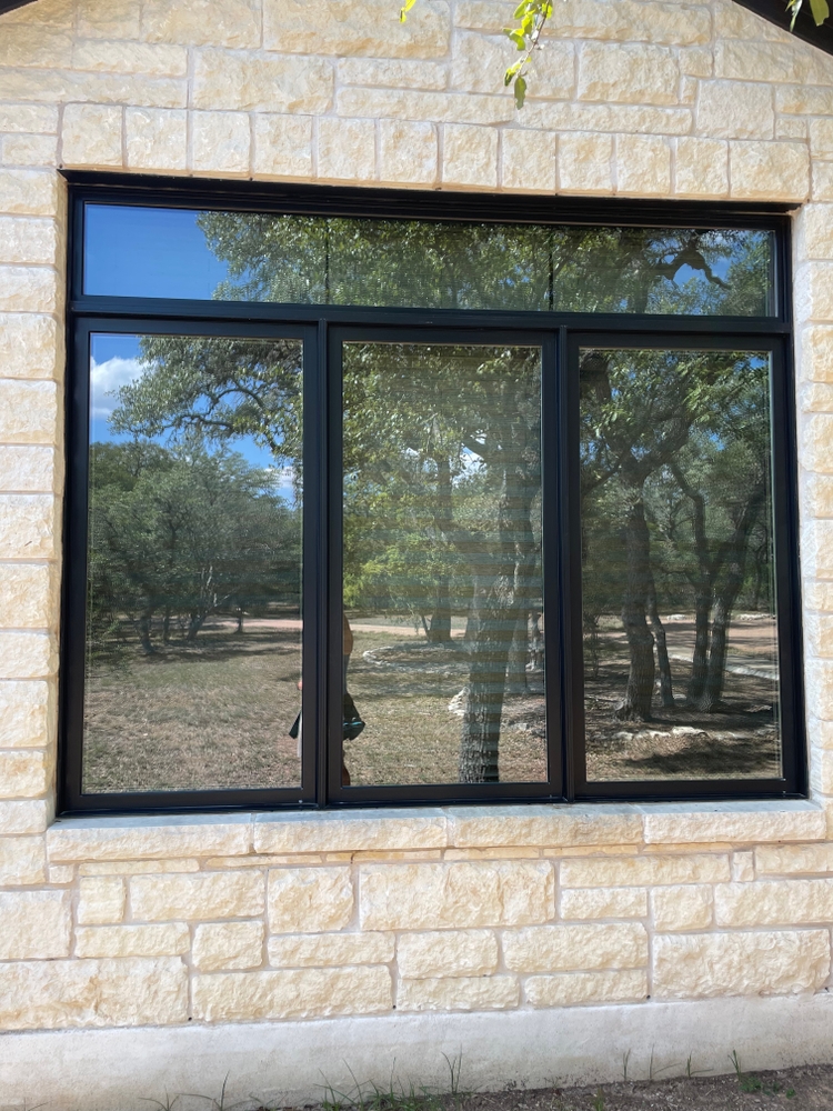 Residential Window Cleaning for Patriot Window Cleaning LLC in Canyon Lake, TX