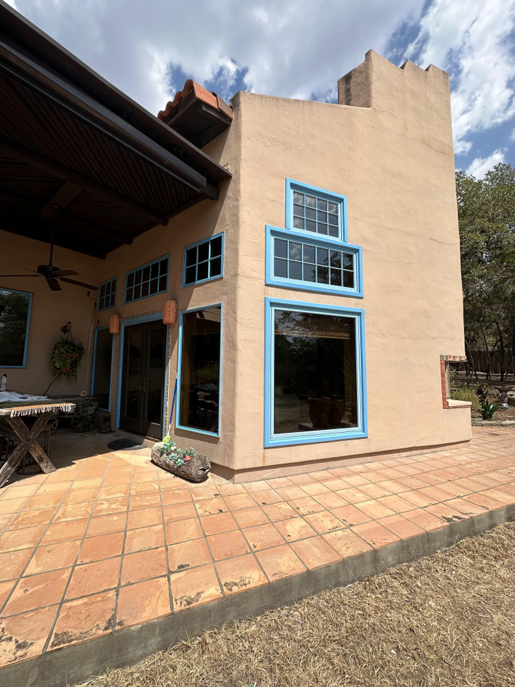 Residential Window Cleaning for Patriot Window Cleaning LLC in Canyon Lake, TX
