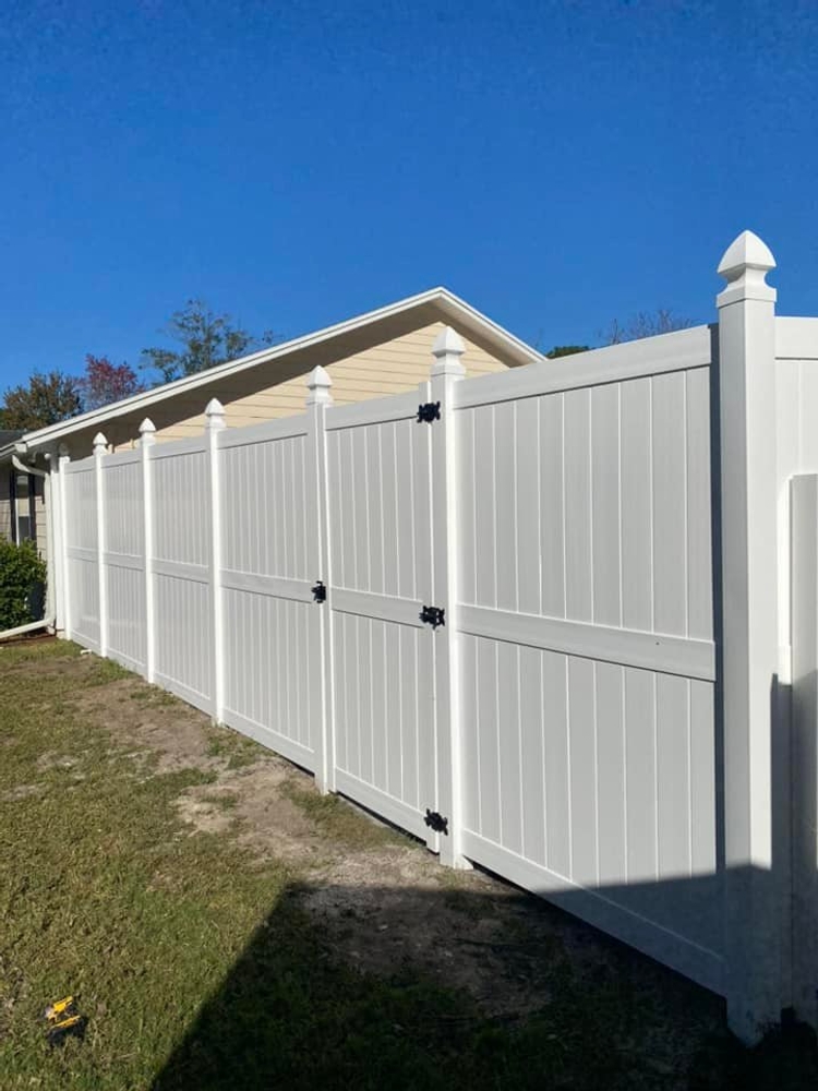 Fence Installation and Repair Service in St. Johns, Florida Madden