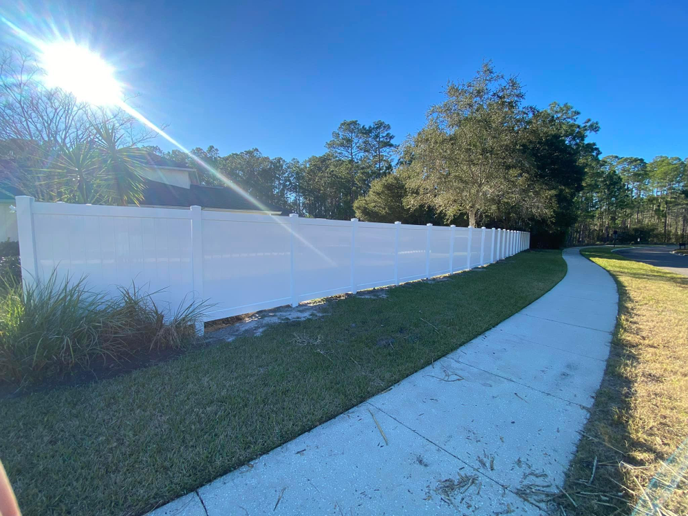 Fence installation and repair service in St. Johns, Florida Madden