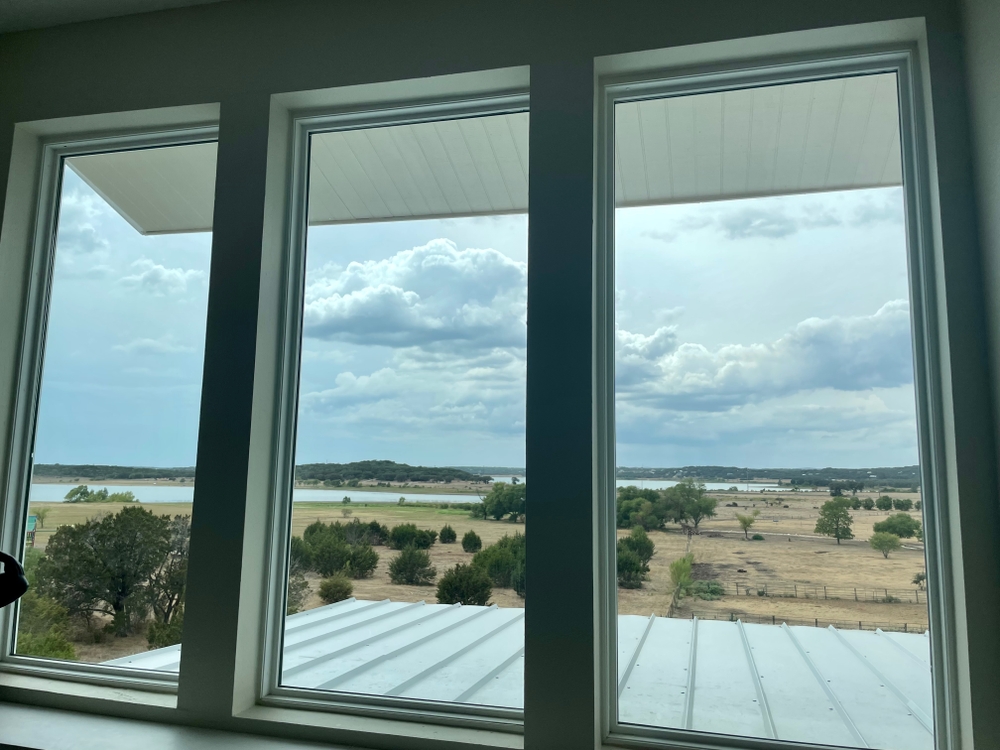 Residential Window Cleaning for Patriot Window Cleaning LLC in Canyon Lake, TX