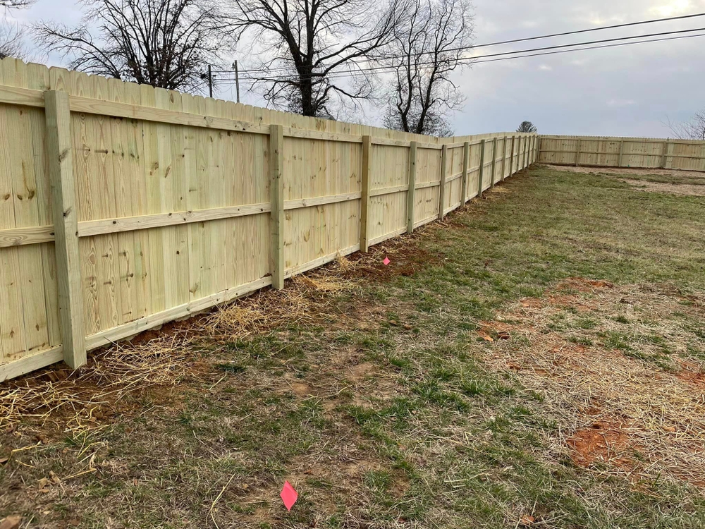 Fence Installation for Cardwell's Contracting in Bowling Green, KY