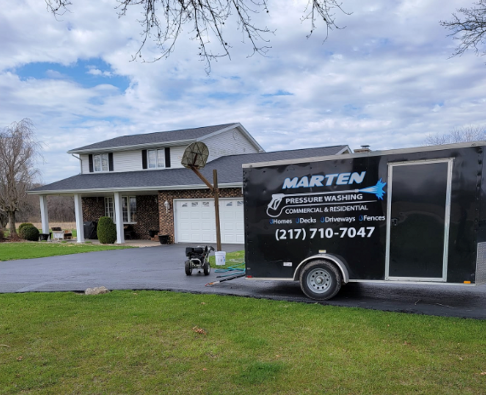 Marten Pressure Washing team in Litchfield, IL - people or person